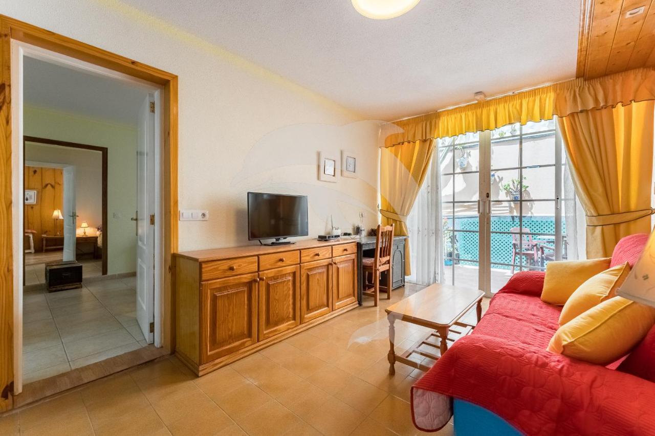 Apartamentos Los Delfines El Médano Exterior foto